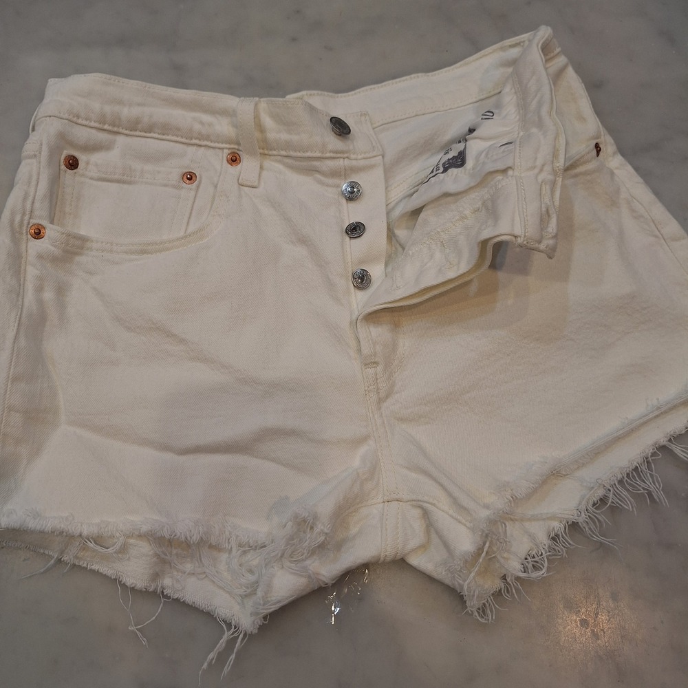 Levi's 501 Original Jean Shorts Wom 30 White Denim‎ High Rise Cut Off Frayed Hem